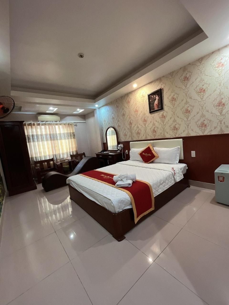 Khach San Nam Son Hotel Dong Khe Exterior foto